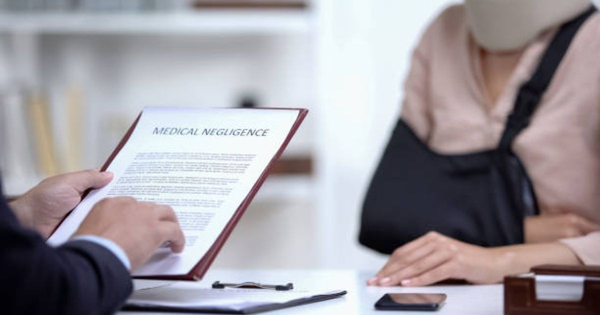 How Are Informed Consent Disputes Evaluated by Medical Negligence Experts?
